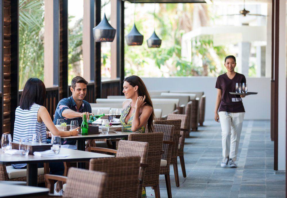 Courtyard By Marriott Bali Seminyak Resort Eksteriør billede A restaurant in Dubai