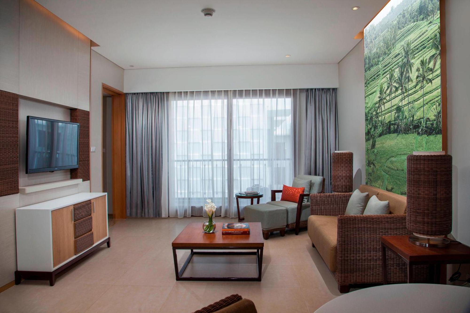 Courtyard By Marriott Bali Seminyak Resort Eksteriør billede Living room