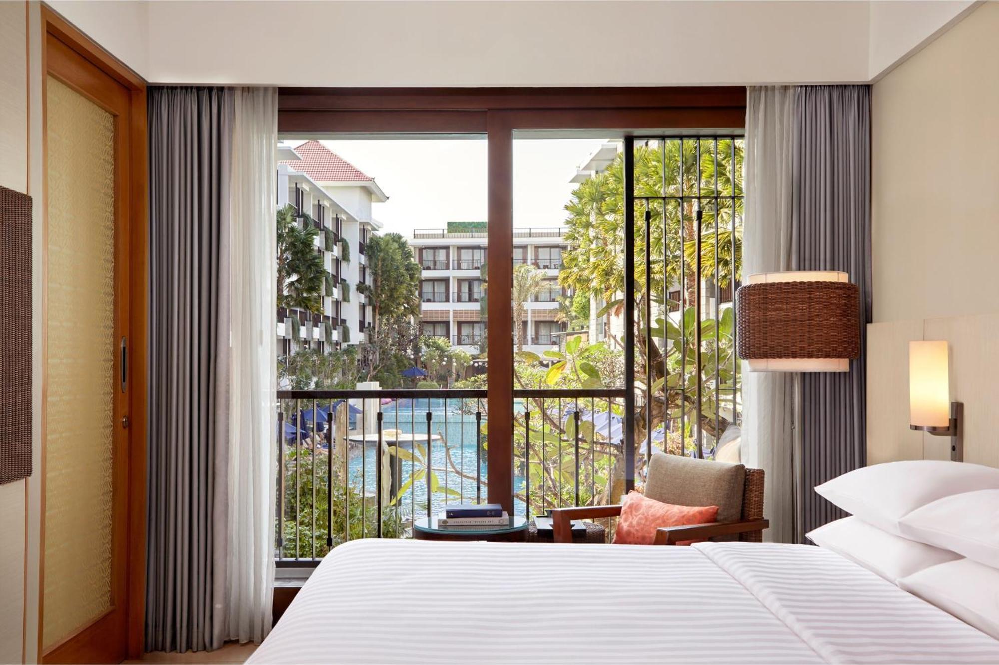 Courtyard By Marriott Bali Seminyak Resort Eksteriør billede